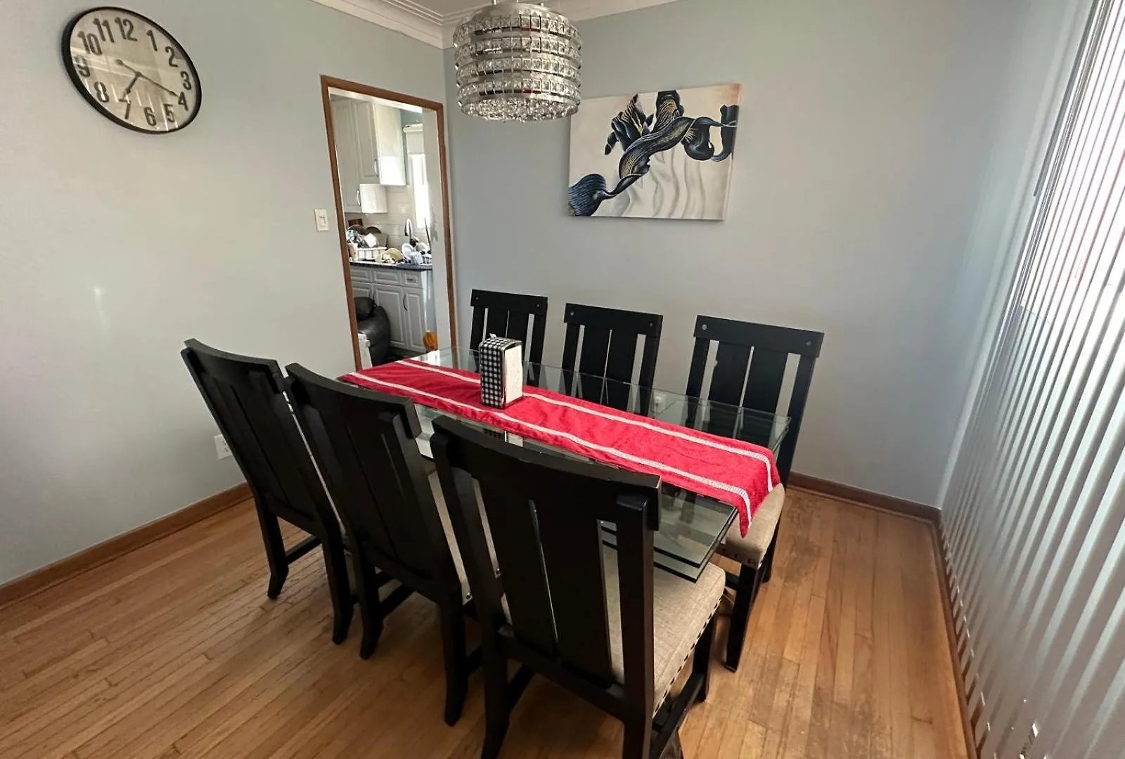 Apartamento Winnipeg 4 Bedrooms Cozy Home